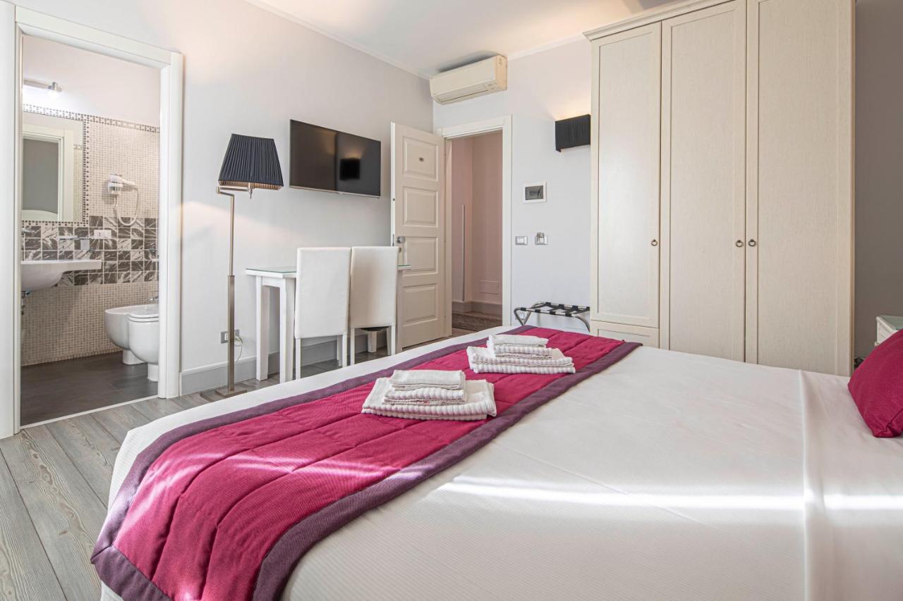เรซิเดนซา กาสเตรนเซ Bed & Breakfast โรม ภายนอก รูปภาพ